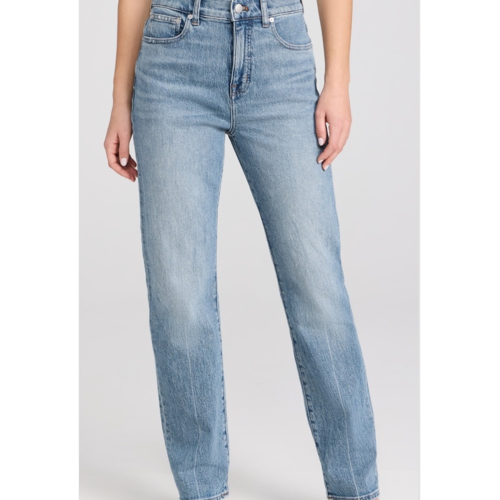 Madewell 90’s Straight Raw Hem Jeans size 32